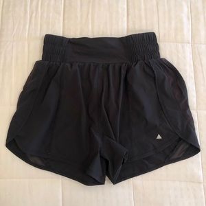 Balance Athletica Breeze Short S